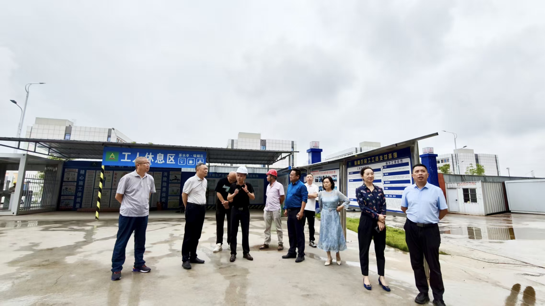 市人大常委领导莅临 光微电子产业园建设项目检查指导工作